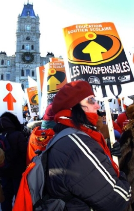 Les débrayages rotatifs ont donc atteint un point culminant avec 78 000 personnes en grève. <br> <br> <br>Photo Didier Debusschère