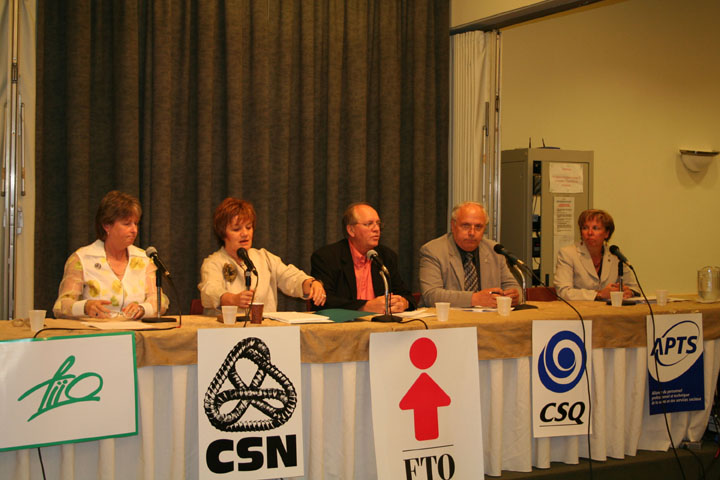 Conférence de presse des représentants syndicaux dans le dossier de l'équité salariale