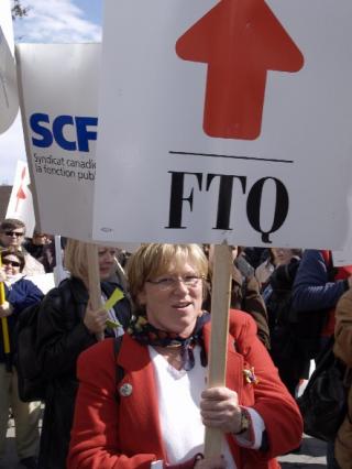 Environ 250 personnes ont pris part à la manifestation jeudi après-midi. <br> <br>©Photo Alain Chagnon