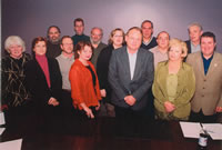 Les représentants et représentantes des syndicats FTQ du secteur public québécois avec Gilles Giguère, coordonnateur des négociations, en avant au centre.