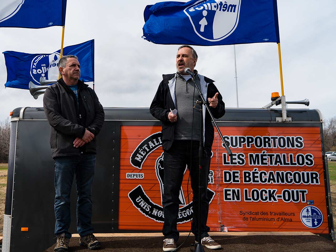 Le président de la FTQ rencontre les travailleurs en lock-out de l’aluminerie ABI de Bécancour