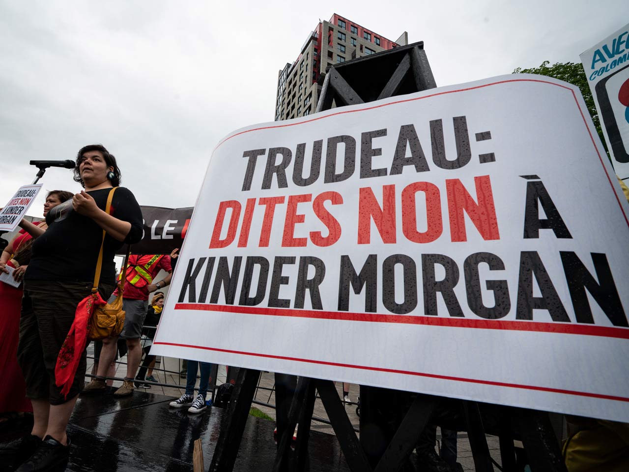 Rassemblement #EnsemblecontreKinderMorgan